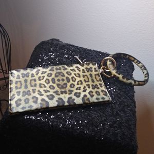 Animal print wrist
